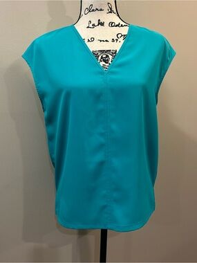 Ming Wang V-Neck Top